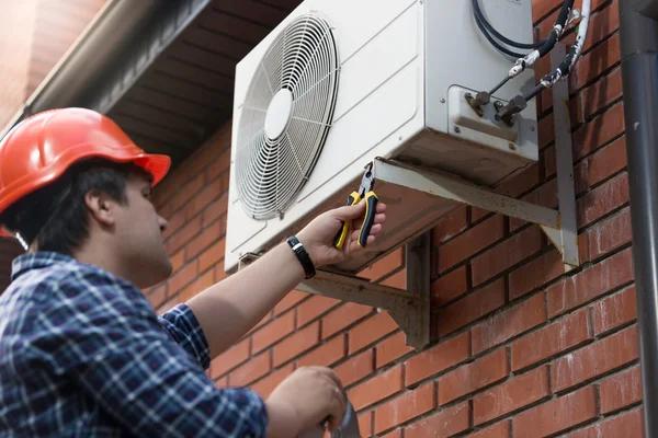Top Signs You Need Professional AC Repair Immediately