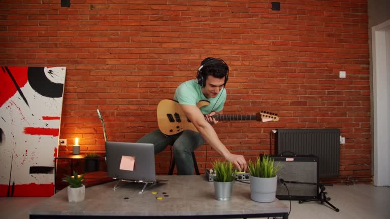 Improve Your Instrument Skills With guitar setup course