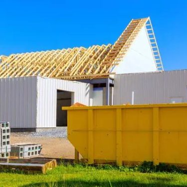 Top-Rated Roll-Off Dumpster Rental in Melrose for Residential Waste Removal