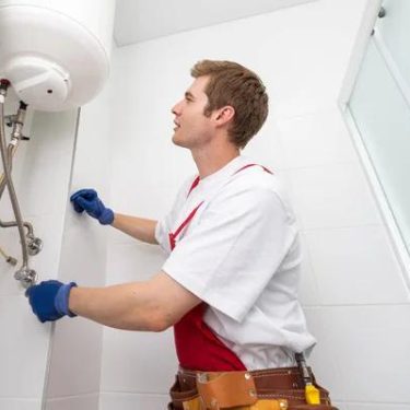 Expert Essential Tips for Repairing Your Hot Water System at Home