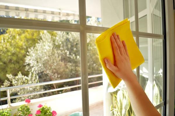 Window Cleaning Near Me With Experienced Local Professionals