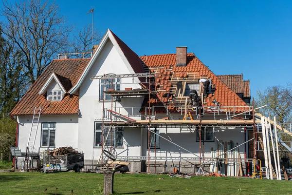Find Hanover roofing company Near You Today